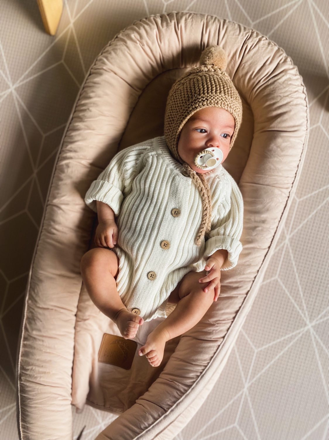Organic Baby Nest - Latte