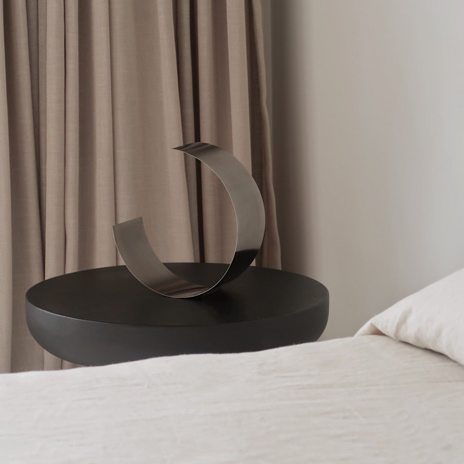 WAVE SCULPTURE | Black Nickel